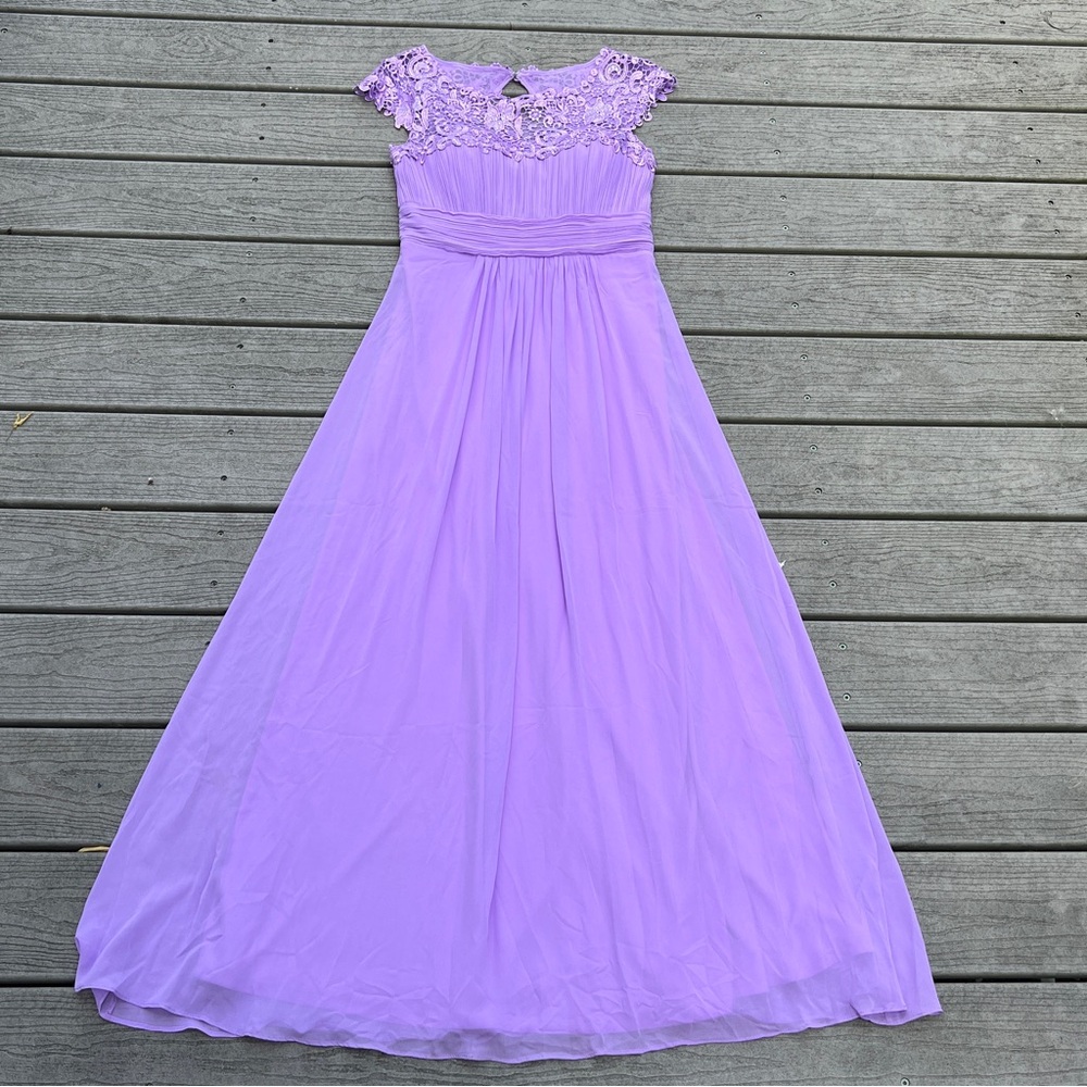 Ever Pretty: Purple Maxi Prom/Formal Gown. Women’s Size Large (8). - Picture 3 of 13